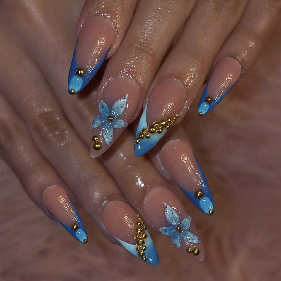 Nail Art Press On - Unhas postiças nude com estampa de