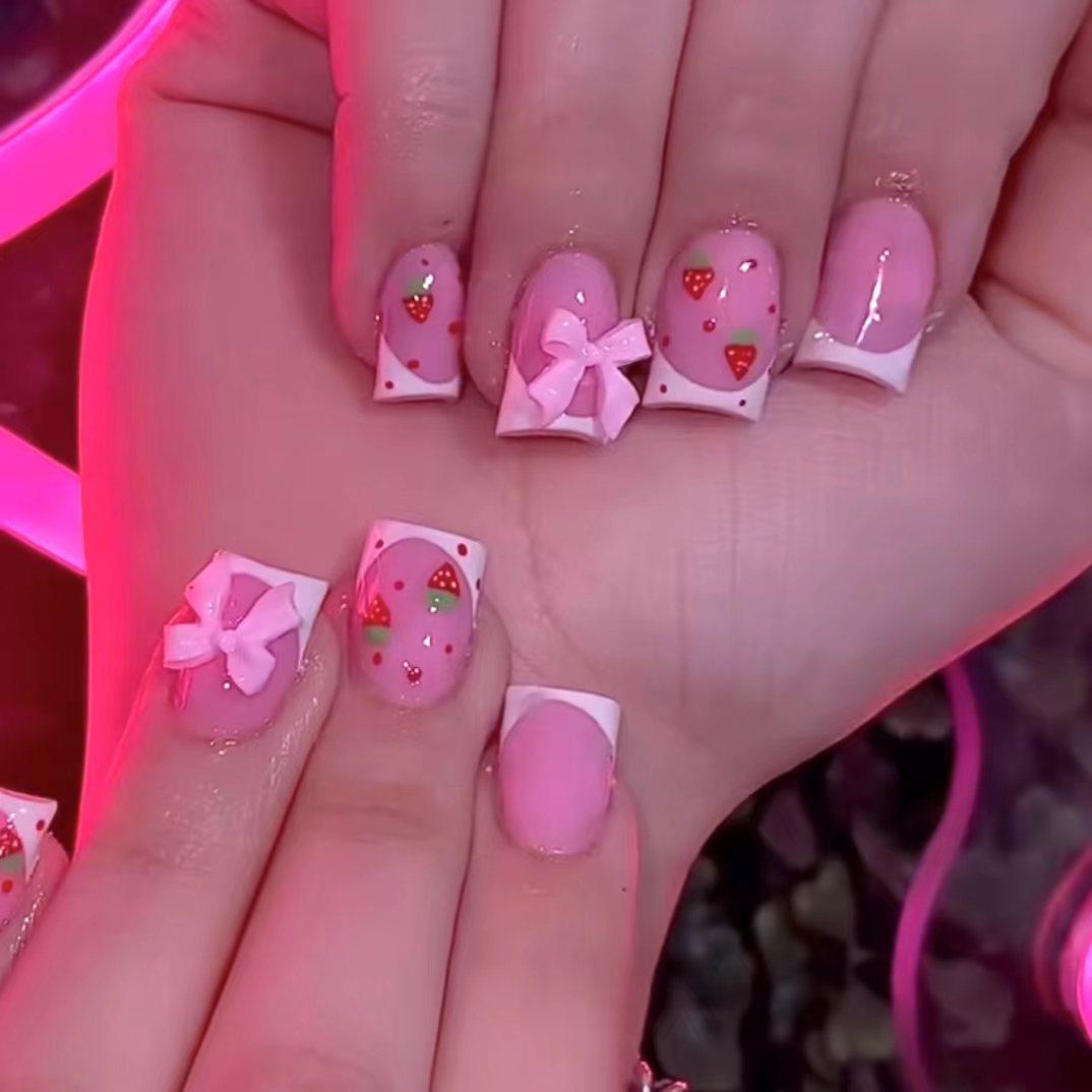 Nail Art Press On - 24 pçs vermelho morango projetos dicas
