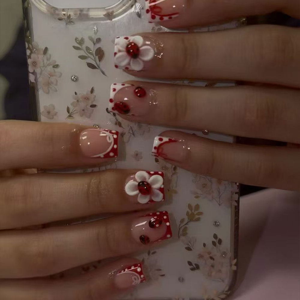 24 peças por conjunto. Adesivo - Nail Art Press On avaliação e preço
